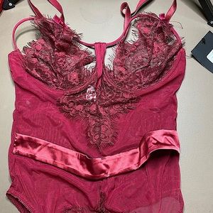 Sexy lingerie Set NEVER WORN